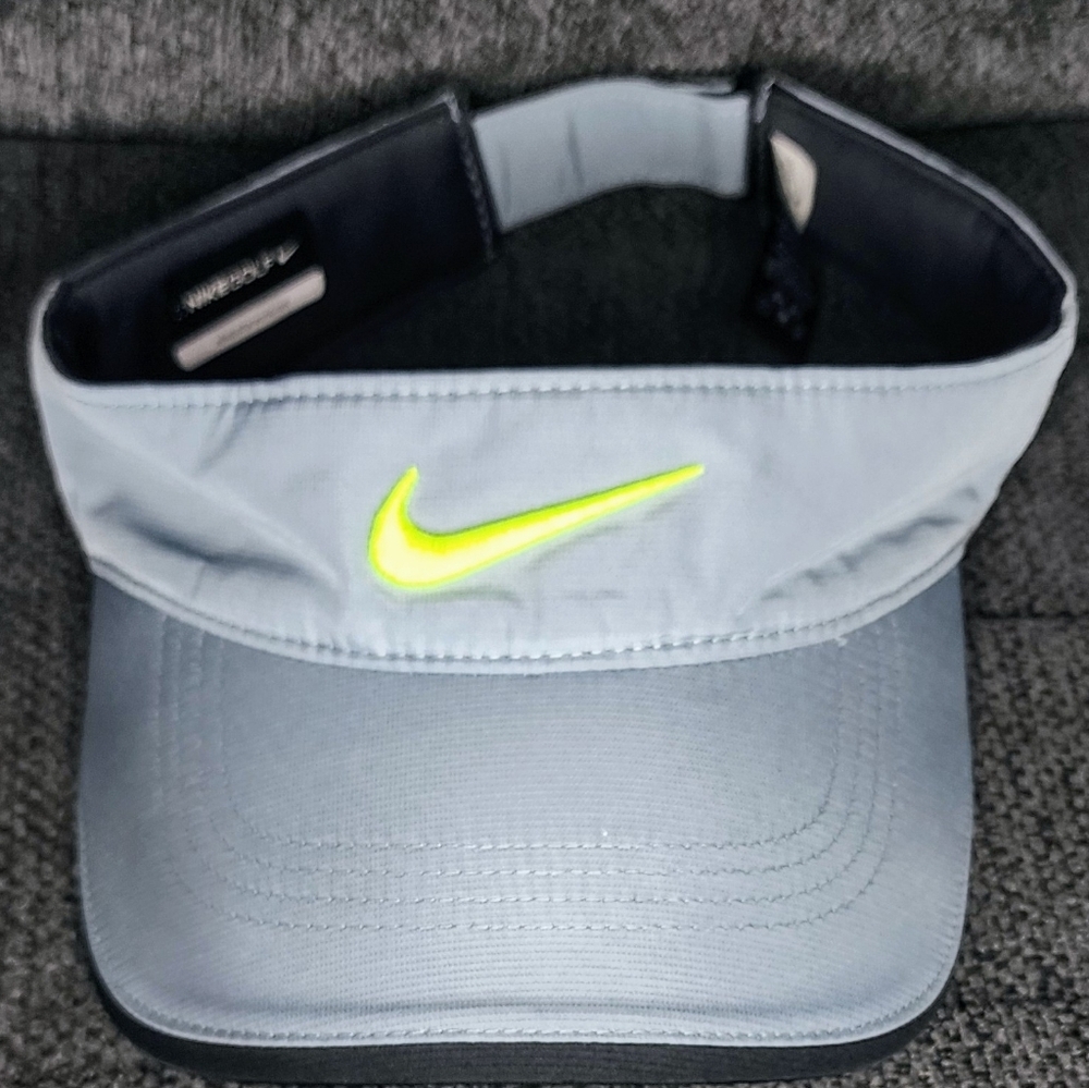Nike Golf Blue Visor Hat  Vapor RZN Yellow Embroidered  Swoosh EUC